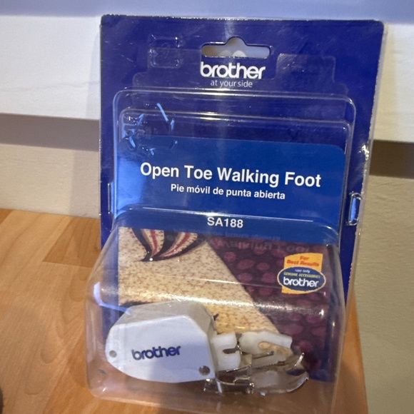 Brother Open Toe Walking Foot Even Feed Presser foot 7mm SA188 NEW - Picture 1 of 2